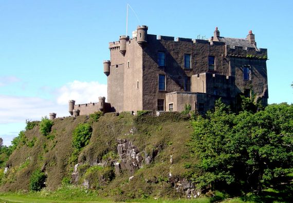 Dunvegan Castle stands about a mile north of the village of Dunvegan and is the seat of the Chiefs of Clan MacLeod. The clan has lived at this site almost continuously for the past 8 centuries.
